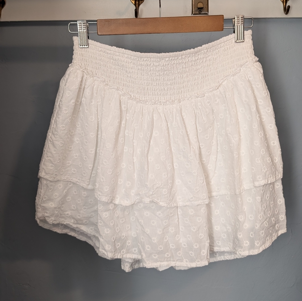 Hollister White Textured Eyelet Lace Skirt